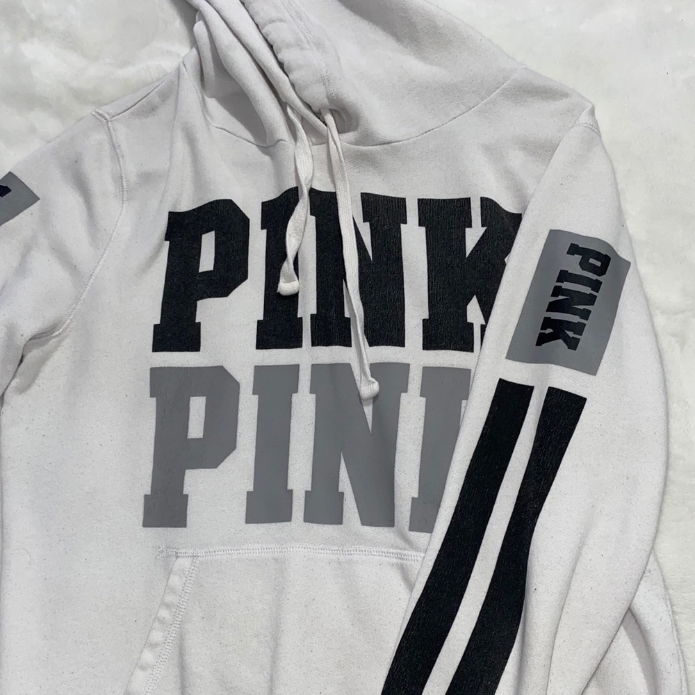 PINK victoria's secret white&black sweater/hoodie